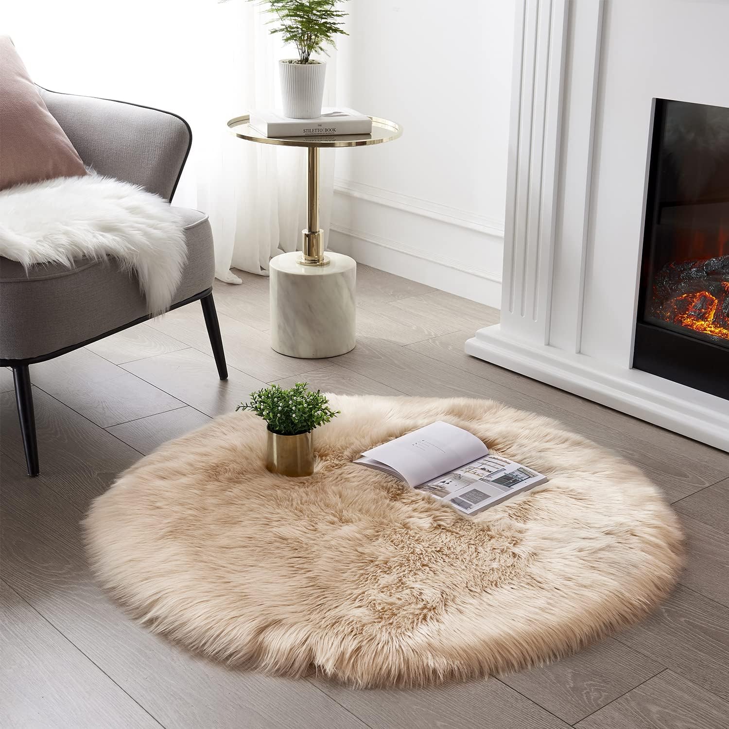 SERISSA Faux Sheepskin Shaggy Round Area Rug, 3' Circular Ultra-Soft Fluffy Floor Carpet for Bedroom, Kids Room & Nursery – Luxurious Light Grey Furry Decor