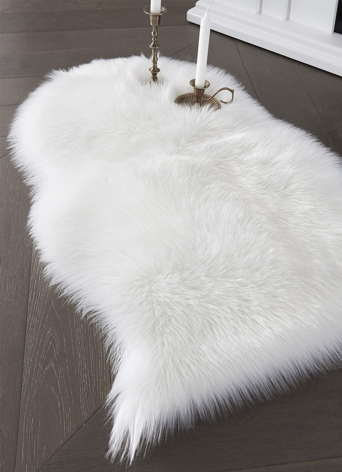 SERISSA Faux Sheepskin Shaggy Area Rug, 2'x3' Luxurious White Furry Accent Rug & Seat Pad for Bedroom, Living Room, Sofa Decor & Chair Cover