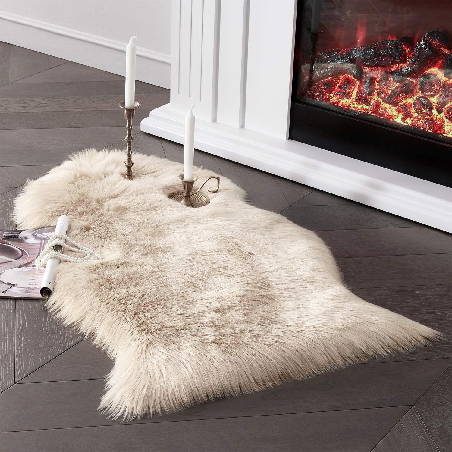 SERISSA Faux Sheepskin Shaggy Area Rug, 2'x3' Luxurious White Furry Accent Rug & Seat Pad for Bedroom, Living Room, Sofa Decor & Chair Cover