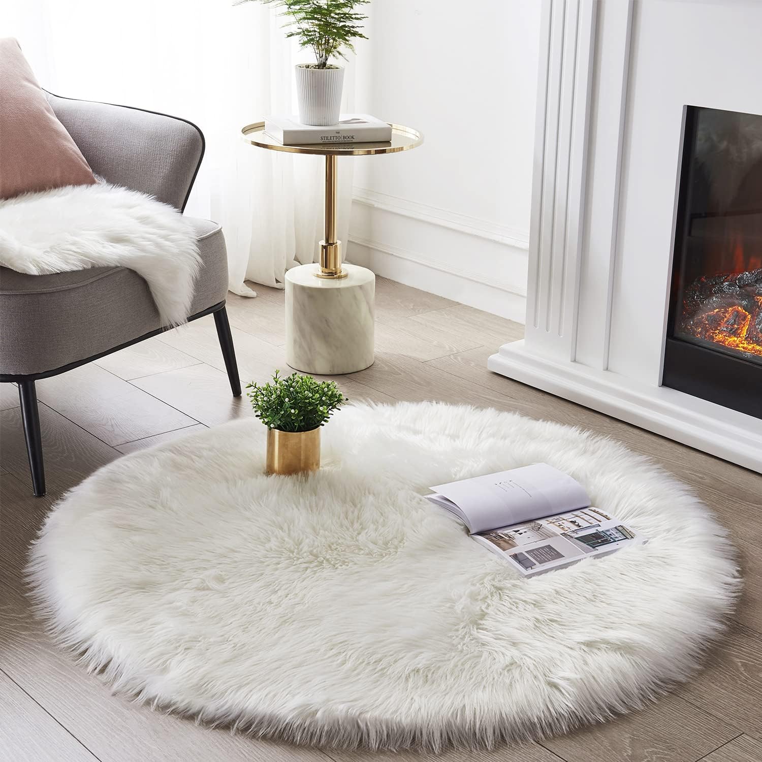 SERISSA Faux Sheepskin Shaggy Round Area Rug, 3' Circular Ultra-Soft Fluffy Floor Carpet for Bedroom, Kids Room & Nursery – Luxurious Light Grey Furry Decor